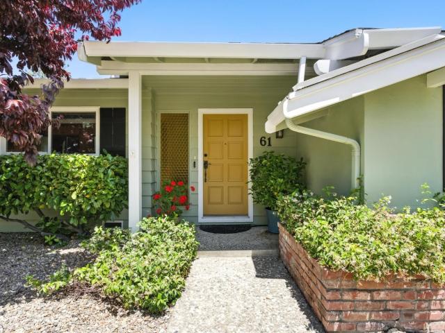 House for sale in Moraga