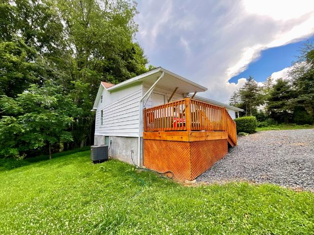 House for sale in Galax, Grayson County