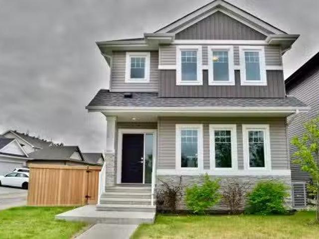 House for sale in Fort Saskatchewan, Alberta