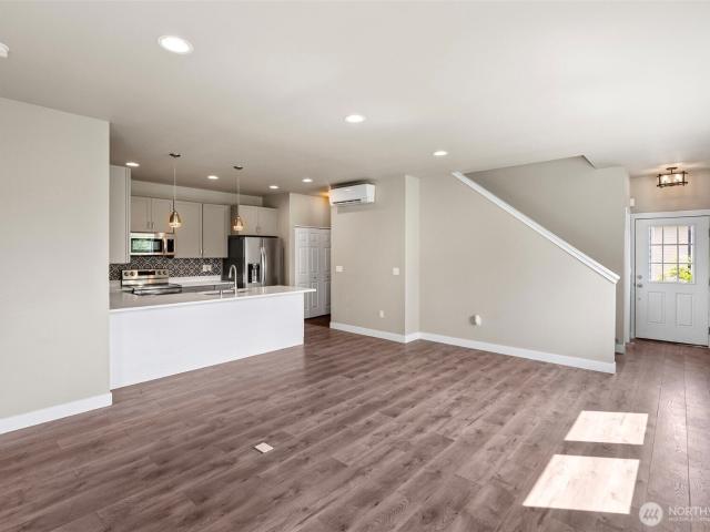 House for sale in Allyn, Washington