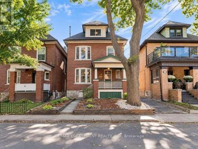 House for sale in Ancaster, Ontario
