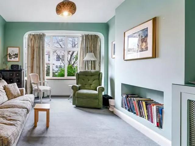 House for rent in Southfields, Greater London