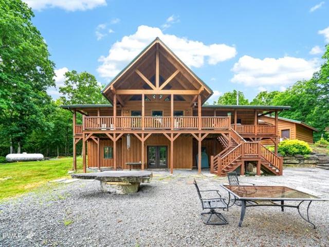 House for sale in Hawley, Pennsylvania