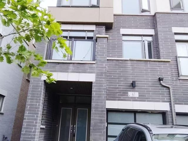 Townhouse for rent in Woburn, Ontario