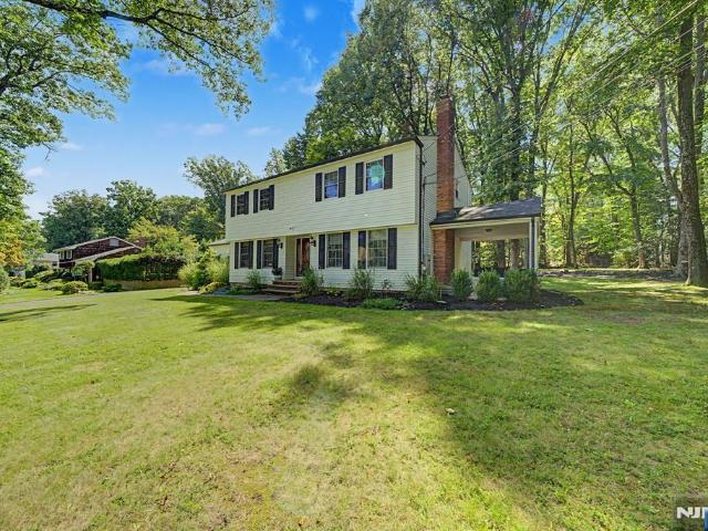 House for sale in Woodcliff Lake, New Jersey