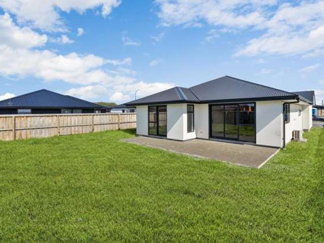 House for sale in Woodend, Canterbury