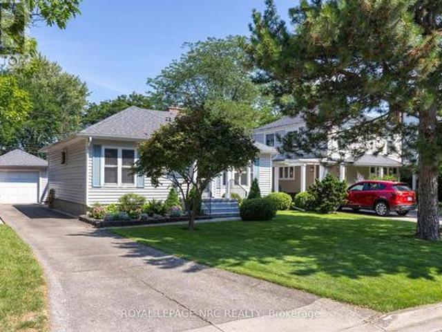 House for sale in Niagara, Ontario