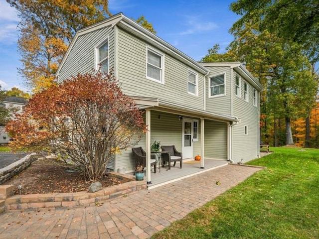 House for sale in Georgetown, Essex County
