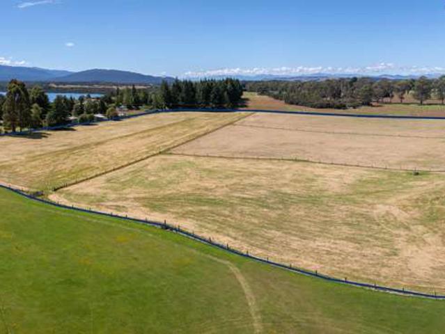 Land for sale in Manapouri, Southland