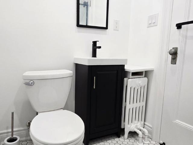 House for rent in Eglinton—Lawrence, Toronto