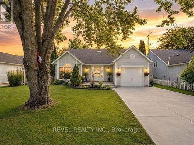 House for sale in Port Dover, Ontario