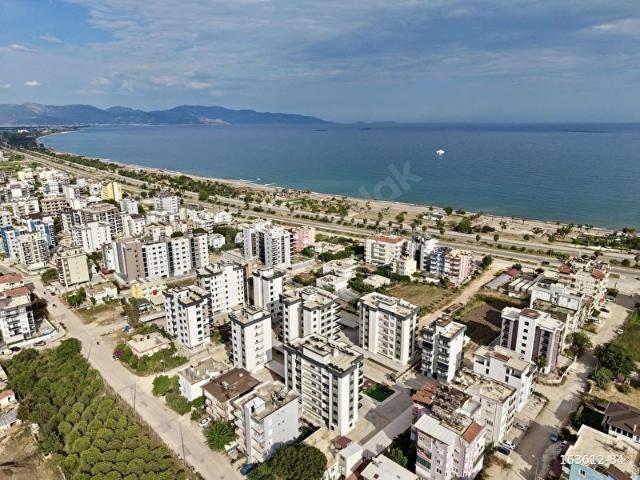 Kum, Finike içerisinde satılık mülk