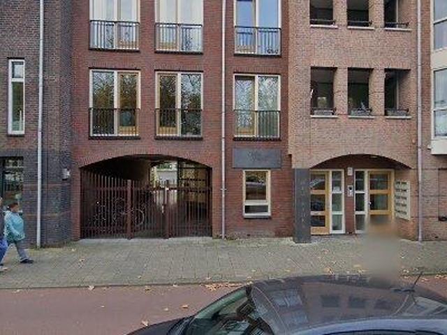 Bedrijfspand te huur in Schiedam, Zuid Holland