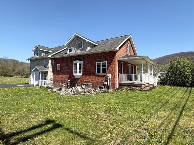 House for sale in Lewis Run, Pennsylvania