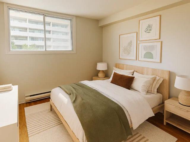 Apartment for rent in Bay, Ottawa