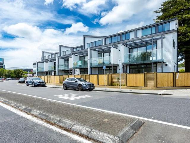 House for rent in Days Bay, Wellington
