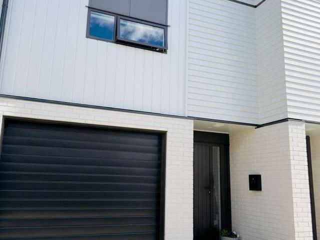 Townhouse for rent in Days Bay, Wellington