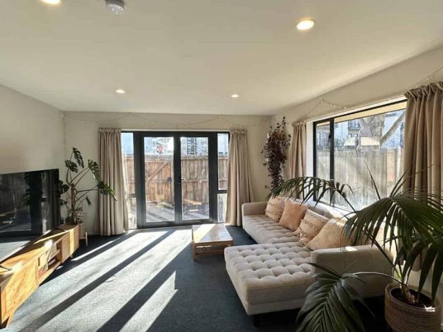 House for rent in Addington, Canterbury