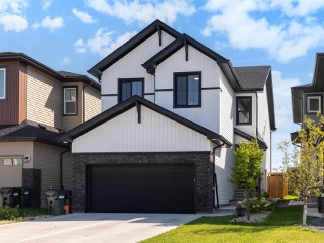 House for sale in Spruce Grove, Alberta