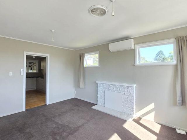 House for rent in Penrose, Oroua County