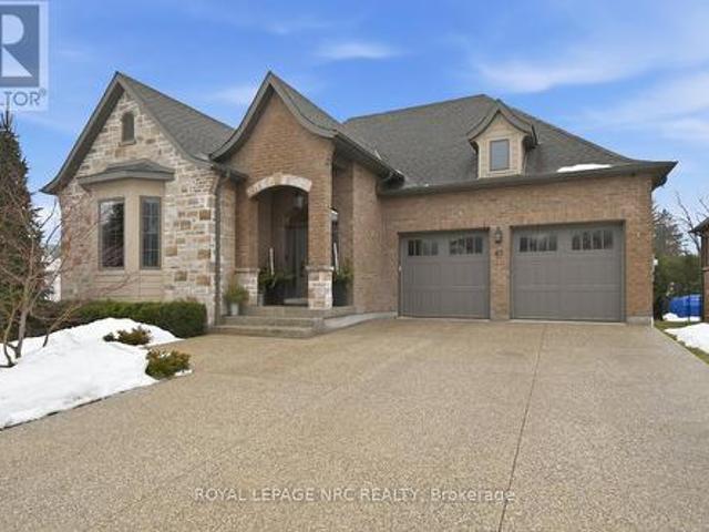 House for sale in Niagara, Ontario