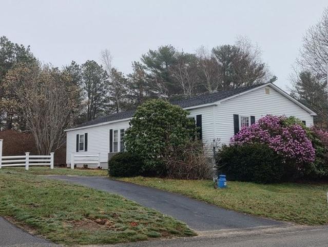 House for sale in Manomet, Massachusetts