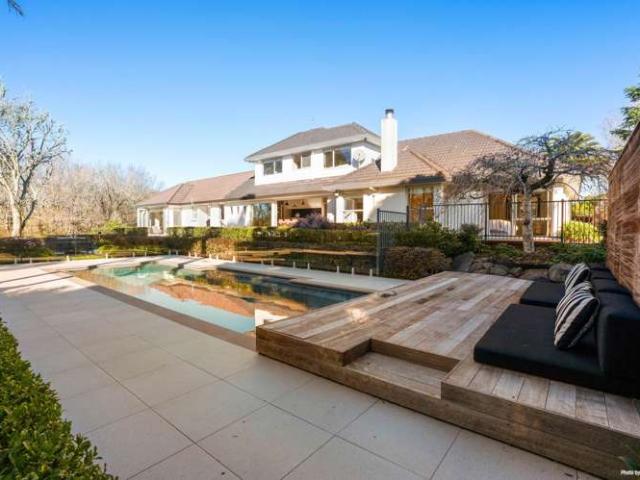 Property for sale in Awhitu