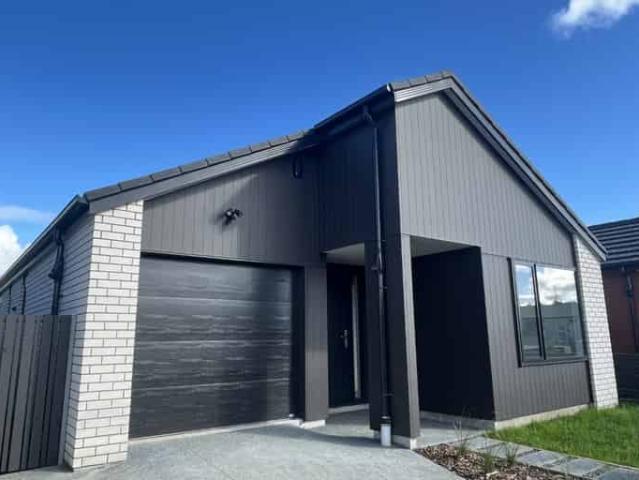 House for rent in Awhitu, Oroua County