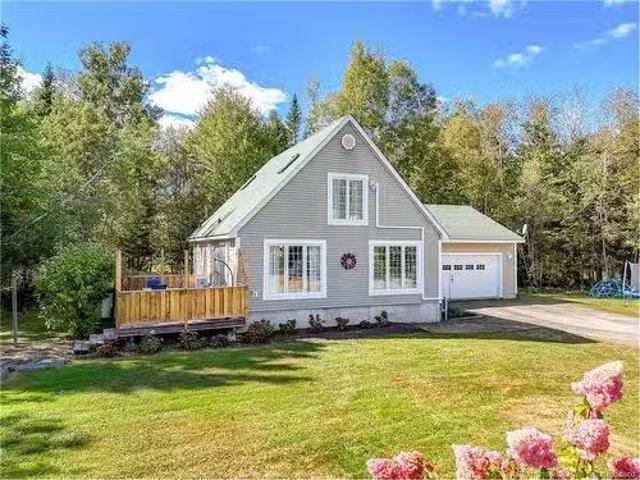House for sale in Keswick Ridge, New Brunswick