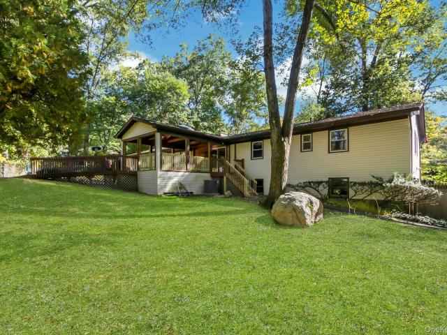 House for sale in Brookside Park, Congers
