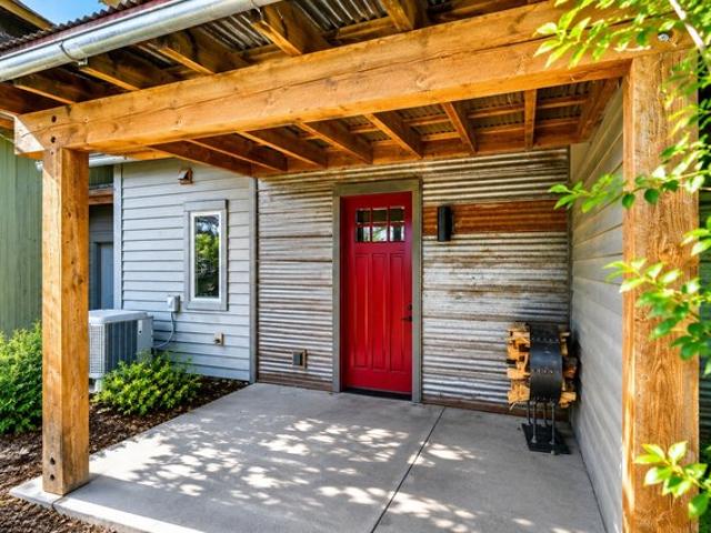 Townhouse for sale in Eureka, Montana