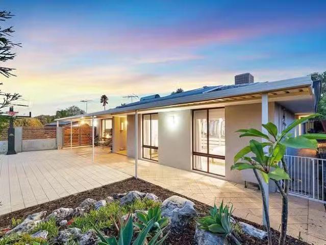 House for rent in Yangebup, Western Australia