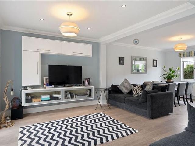 Detached House for sale in Wilkinstown, Meath