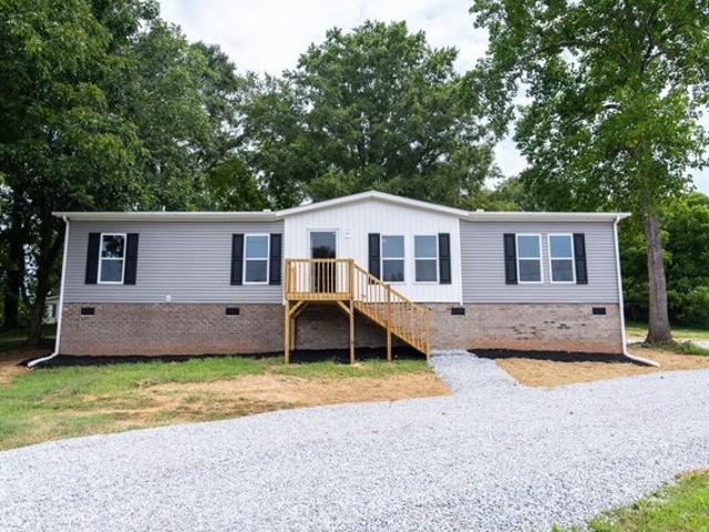 House for sale in Gray Court, Laurens County
