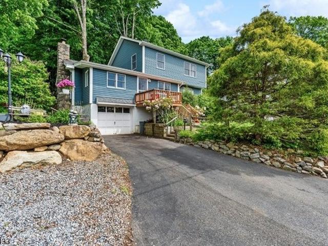 House for sale in Stockholm, New Jersey