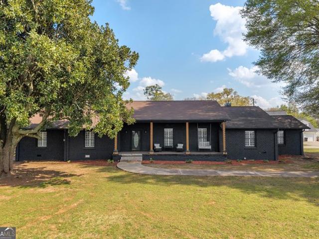 House for sale in Carnesville, Georgia