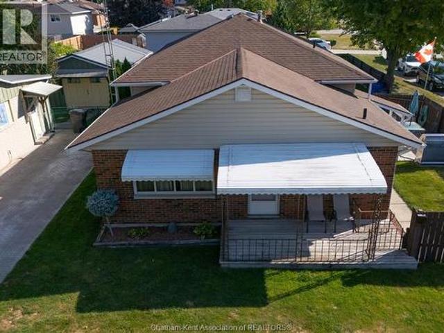 House for sale in Chatham–kent, Ontario
