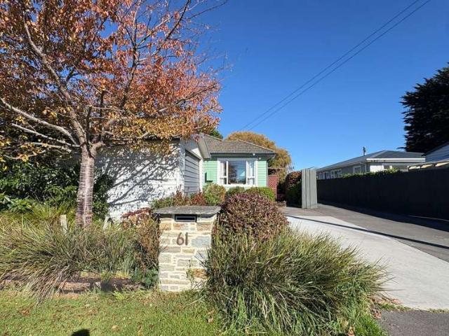 House for rent in Chaslands, Canterbury