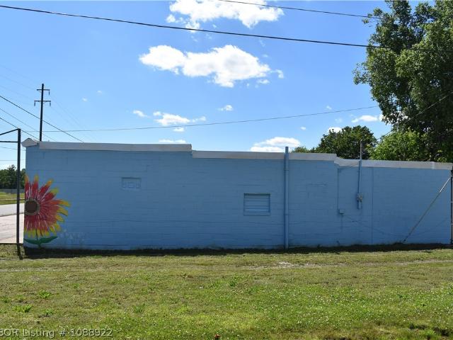 Commercial for sale in Ark