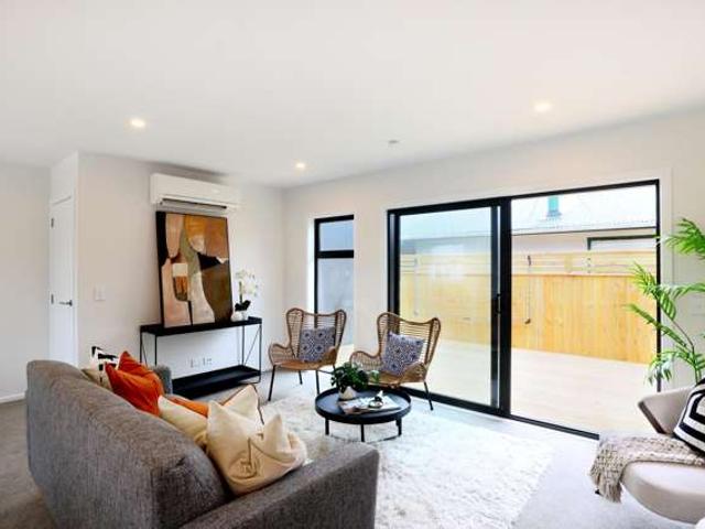 House for sale in Days Bay, Wellington