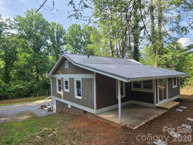 House for sale in Transylvania, North Carolina