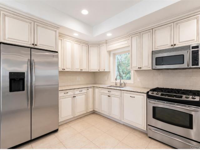 House for sale in Bohemia, New York