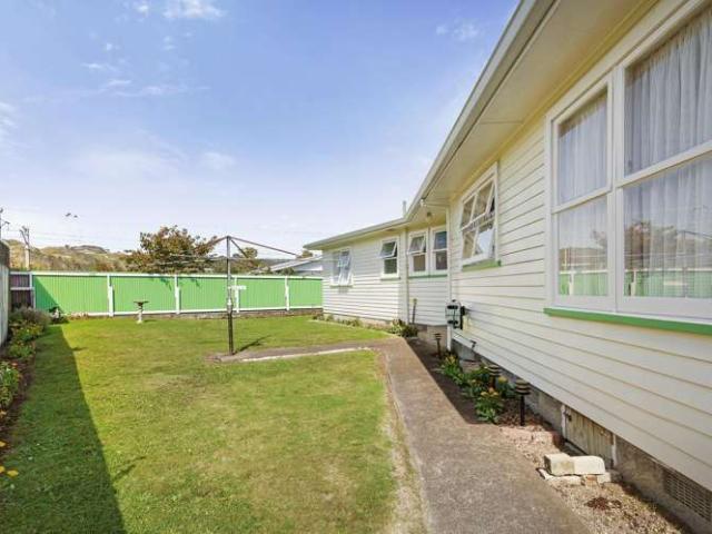 House for sale in Pauatahanui, Wellington