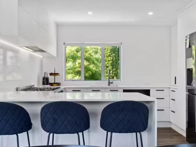 House for sale in Chaslands, Canterbury