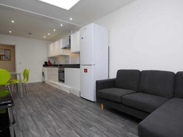 House for rent in Greenbank, Mount Wise