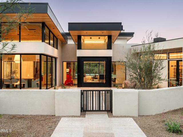 House for sale in Paradise Valley, Arizona