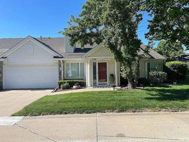 Townhouse for sale in West Des Moines, Iowa