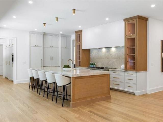 House for sale in Sandy Springs, Fulton County