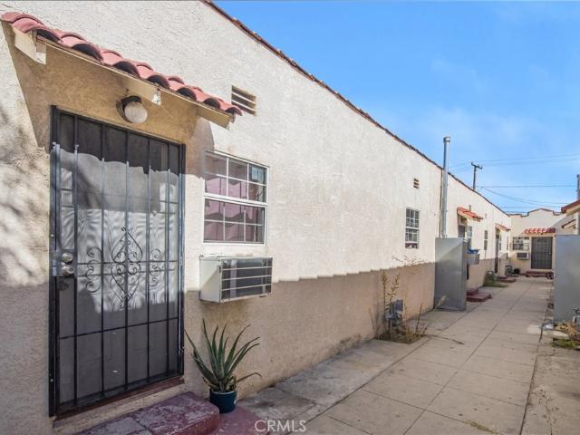 House for sale in Huntington Park, California