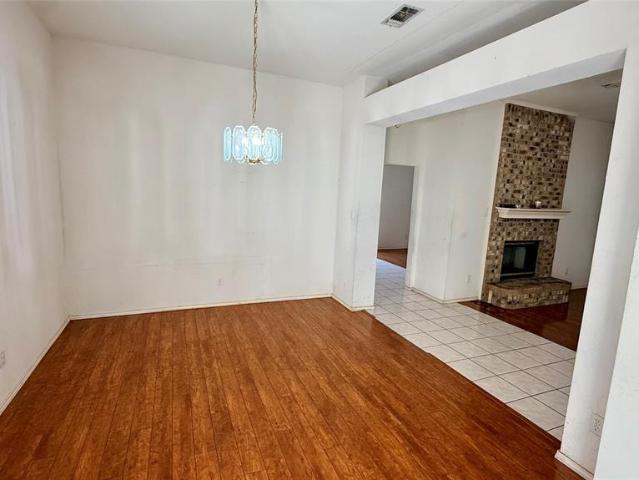 House for sale in Arlington, Tarrant County